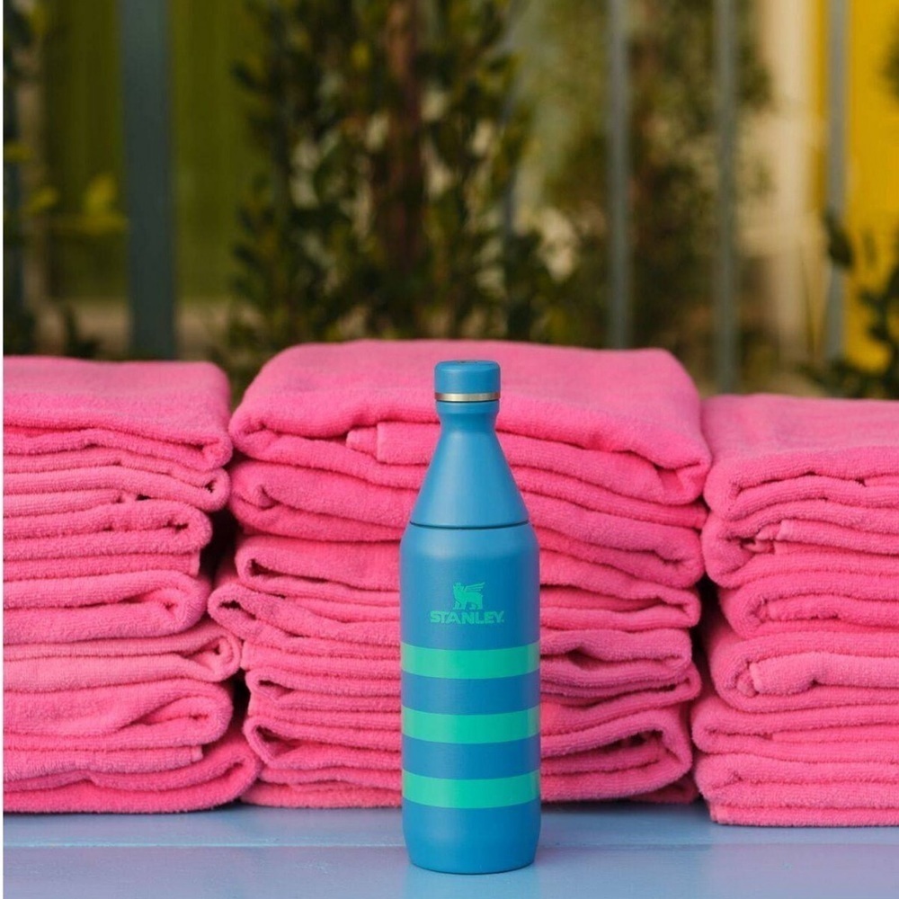 Stanley Slim Bottle 20oz Cobalt Stripes Summer Vibes Collection Target New